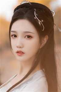 失恋后，游戏老婆带我走上巅峰