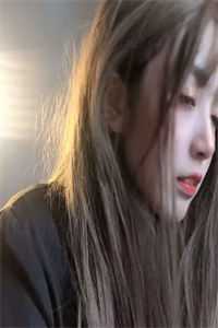 肖雄清婷