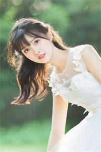 肖雄清婷