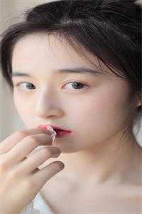 闪婚后，渣男他小叔快被逼疯了