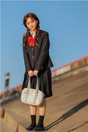 现代修仙：小农女的悠闲生活精品小说