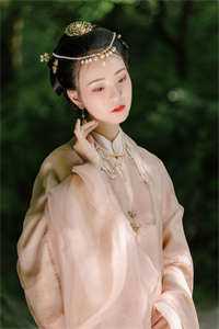 畅销小说推荐夺舍乞丐，他成了上门女婿