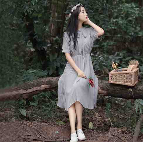 畅销巨著太惹火,闪婚糙汉队长后五年抱三
