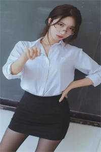 恶毒女配觉醒后,只想弥补小竹马畅读全文