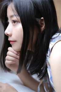 瑶池宫的灵花仙与凡女晓晓的故事