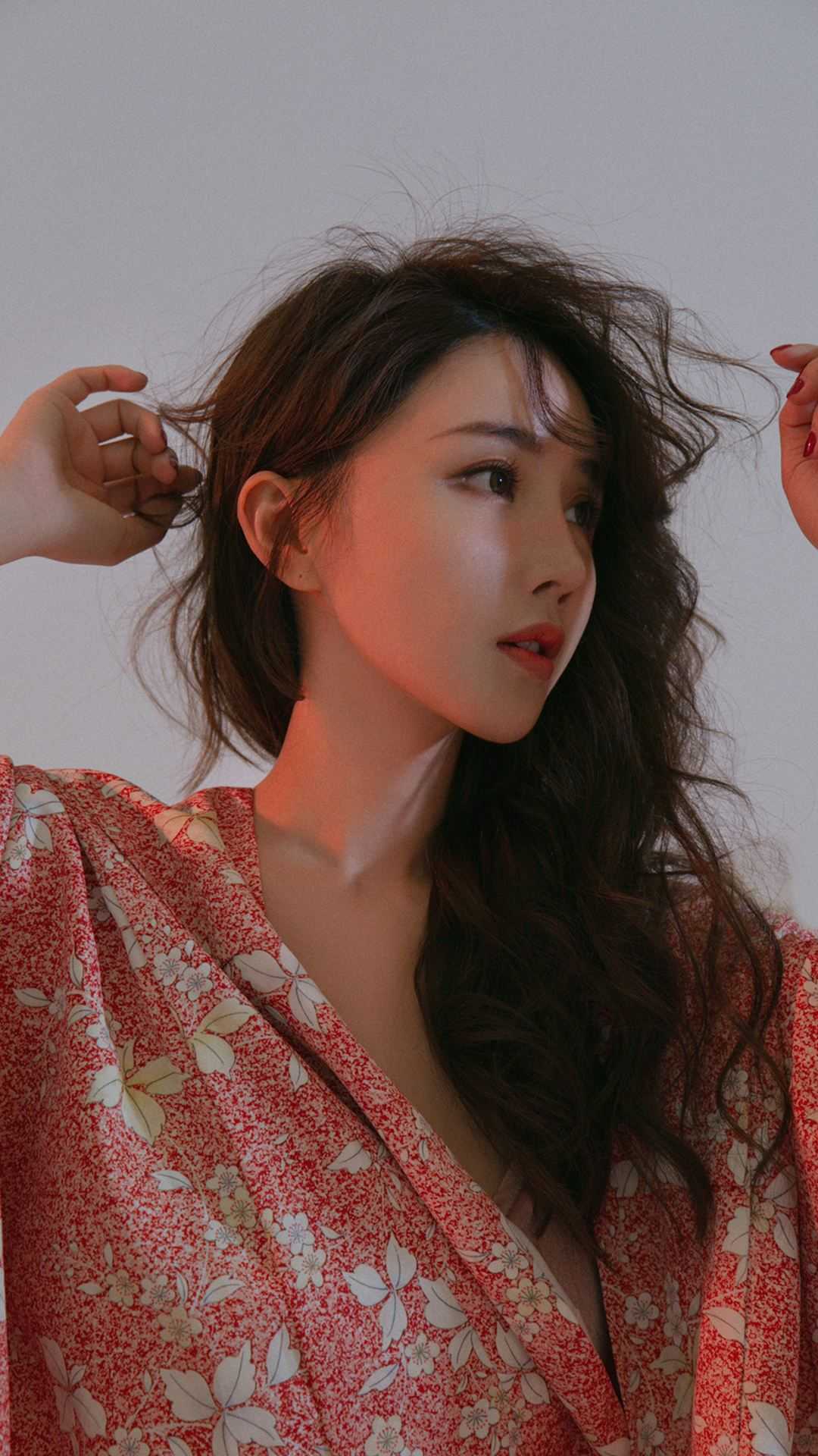 年的鳄鱼年的女人