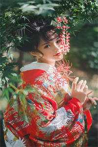 柳芸英脸色惨白