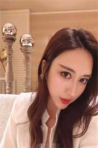 是睡人家财团的总裁了她们