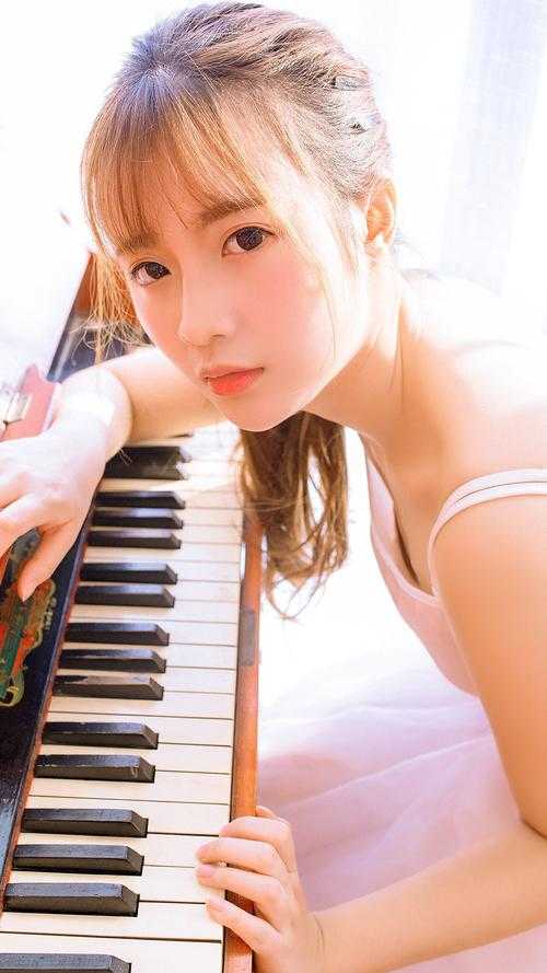 高质量小说女儿死的那天，他却在救闺蜜