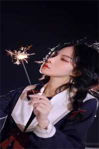 精选篇章班花笑我是黄脸婆,殊不知我是他老公顶头上司C500