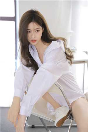 结婚纪念日，亲眼目睹老婆和白月光拥吻全文小说